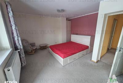 Casă cu 6 camere cu Teren 385 Mp în Ciorogârla - 11