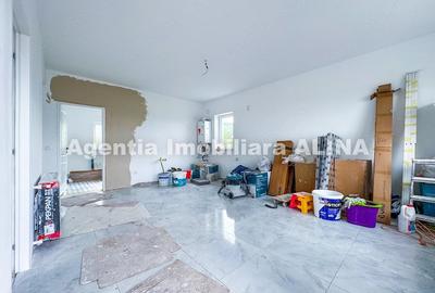 Casă cu Teren 600 Mp în Vulcan - 10