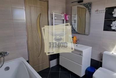 Casă cu 5 camere cu Teren 360 Mp în Central - 4