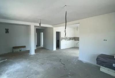 Casă cu 5 camere cu Teren 530 Mp în Satu Nou de Jos - 1