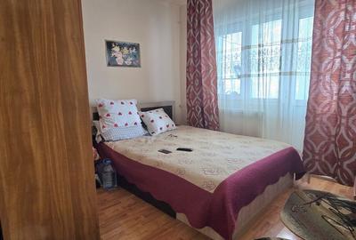 Apartament cu 3 camere decomandat în Micro 11 - 4