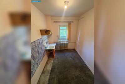 Apartament cu 2 camere semidecomandat în Nord