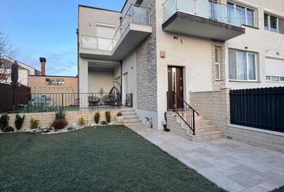 Duplex cu 5 camere cu Canalizare în Tunari