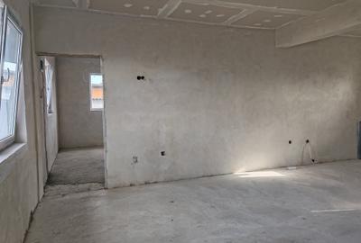 Casă individuală cu 3 camere cu Teren 670 Mp în Tărlungeni - 2