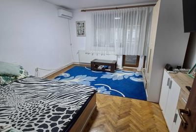 Apartament cu 2 camere decomandat în Central - 2