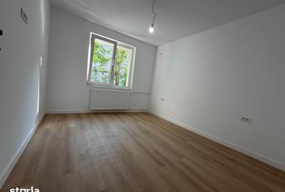 Apartament cu 3 camere în Vitan