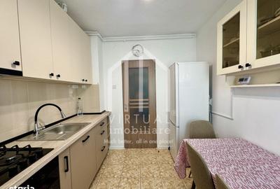 Apartament cu 3 camere decomandat în Vasile Aaron