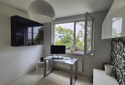 Apartament cu 3 camere decomandat, mobilat în Drumul Taberei - 10