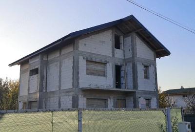 Casă cu Teren 400 Mp în Nord