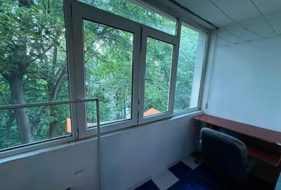 Apartament cu 3 camere decomandat în Drumul Taberei - 6