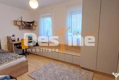 Casă cu 4 camere cu Teren 498 Mp în Miroslava