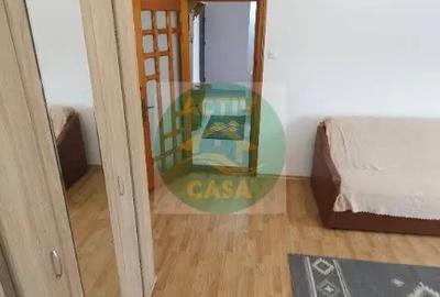 Apartament cu 3 camere semidecomandat în Central - 4