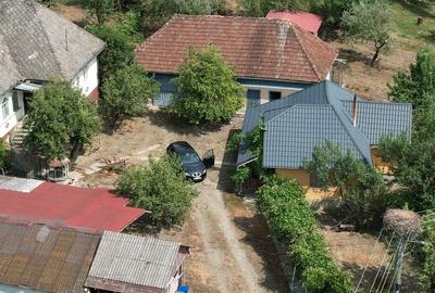 Casă cu 2 camere în Ocoliș - 3