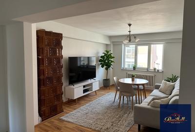 Apartament cu 3 camere decomandat în Central - 2