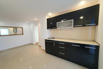 Apartament cu 2 camere decomandat în Alfa