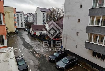 Apartament cu 4 camere decomandat în Central - 2
