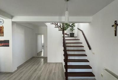 Duplex cu 4 camere cu Garaj în Florești - 3