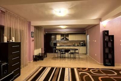 Casă cu Teren 1100 Mp în Central