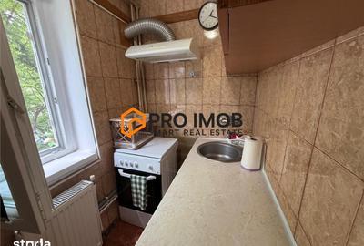 Apartament cu 2 camere decomandat, mobilat în Central