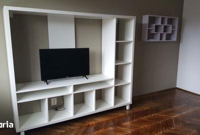 Apartament cu 2 camere decomandat în Vest
