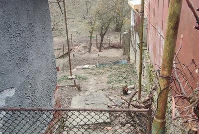 Casă cu 2 camere cu Teren 282 Mp în Central