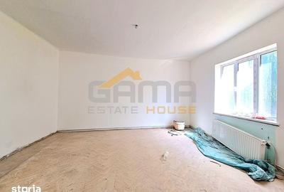 Casă cu 5 camere cu Teren 100 Mp în Drăgășani