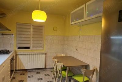 Apartament cu 3 camere decomandat în Central - 4