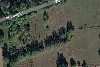 Teren de 2917 mp, în Polovragi