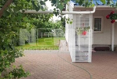 Casă cu 4 camere cu Teren 500 Mp în Rădăuți