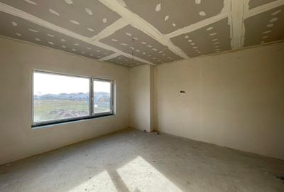 Duplex cu 4 camere cu Canalizare în Moșnița Veche - 10