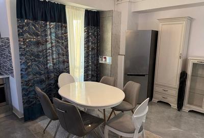 Apartament cu 3 camere decomandat în Ultracentral