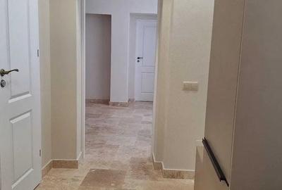 Apartament cu 3 camere în Europa