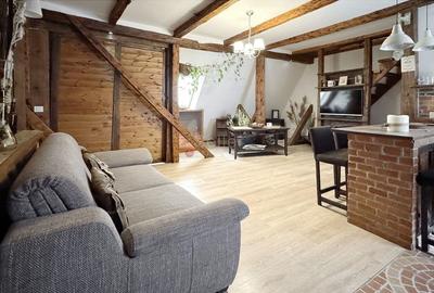 Apartament cu 2 camere nedecomandat, mobilat în Centrul Istoric