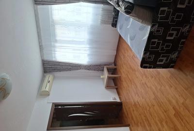 Apartament cu 2 camere semidecomandat în Mihai Bravu