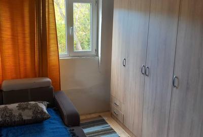 Casă cu 2 camere decomandat în Soroștin - 1