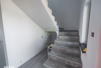 Casă cu 5 camere cu Teren 409 Mp în Podari - 12