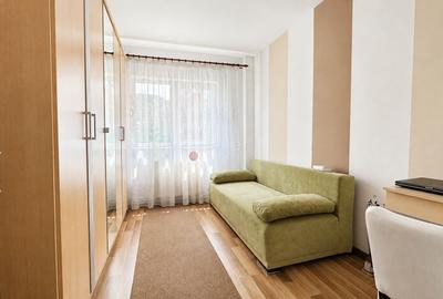 Apartament cu 3 camere decomandat, mobilat în Răcădău - 4