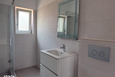 Casă cu 4 camere în Matraca