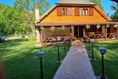 Casă cu 6 camere cu Teren 1000 Mp în Marga