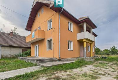 Casă individuală cu 5 camere cu Canalizare în Remetea Mare - 1