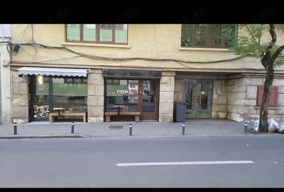 Spațiu comercial, de 23 mp, în Central