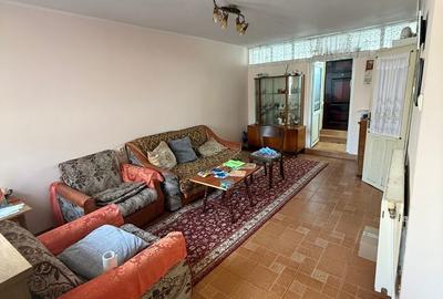 Casă cu 3 camere cu Canalizare în Chercea - 6