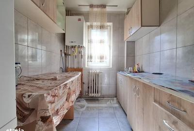 Apartament cu 3 camere semidecomandat în Păcurari - 4