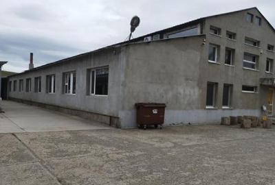 Spațiu industrial, de 1,100 mp, în Nord