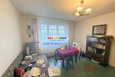 Apartament cu 3 camere semidecomandat în Cina