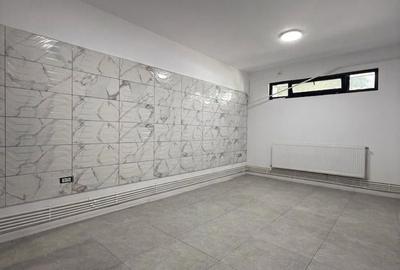 Spațiu comercial, de 94 mp, în Central - 4