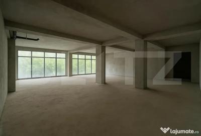 Spațiu comercial, de 123 mp, în Baciu - 2