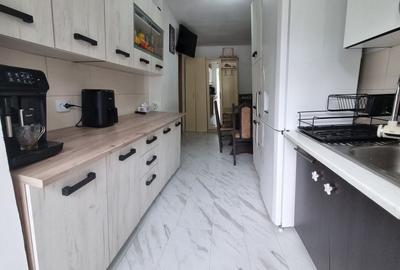 Apartament cu 2 camere decomandat în Central - 1
