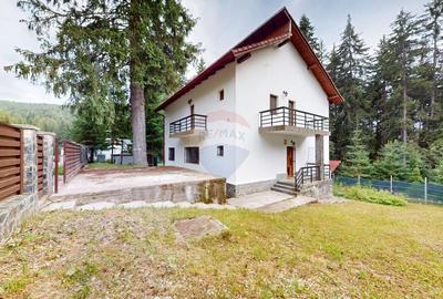 Casă individuală cu 5 camere cu Teren 745 Mp în Cioplea