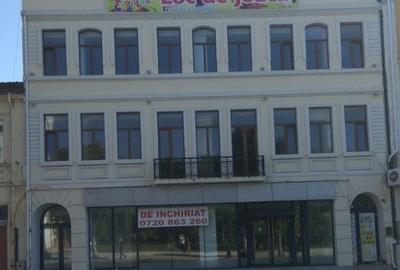 Spațiu comercial, de 700 mp, în Ultracentral - 1